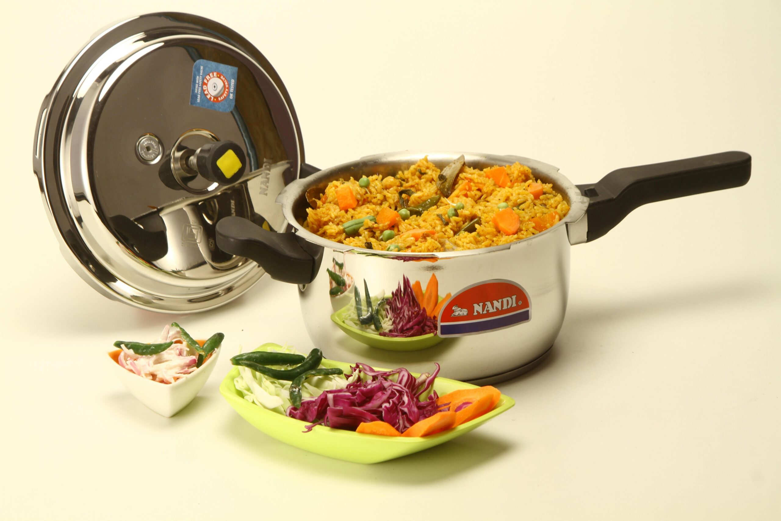 BEST KITCHEN BAJAR BEST PRESHAR COOKER